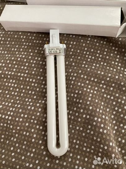 Ультрафиолетовая лампа для ногтей