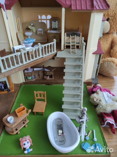 Sylvanian Families дом + мягкие игрушки