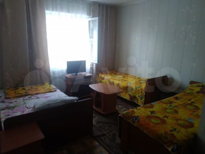 Комната 18 м², 2/2 эт.