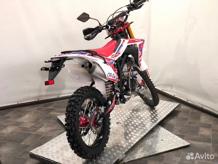 Мотоцикл Regulmoto CR-Z 300