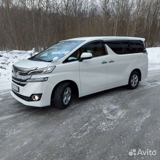 Аренда автомобиля с водителем на свадьбу