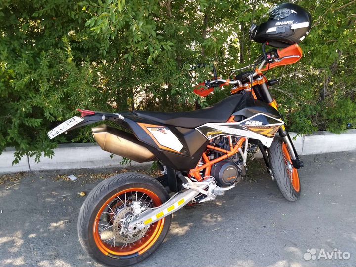 Supermoto