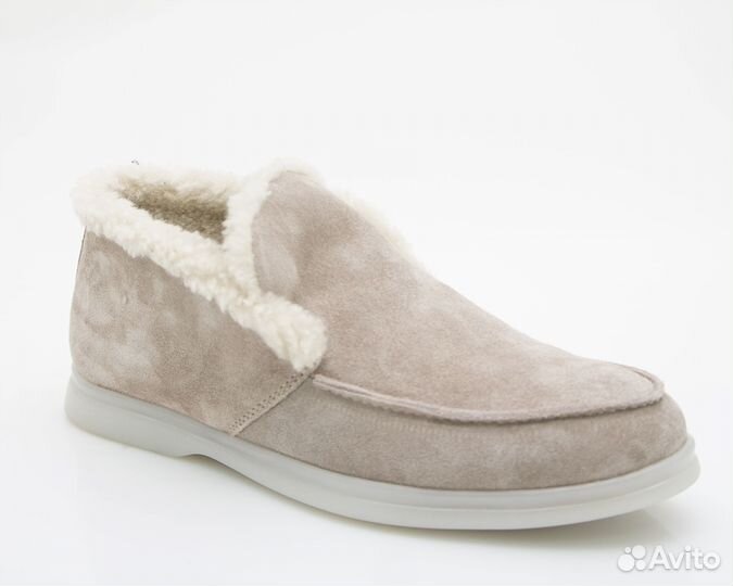 Лоферы зимние женские