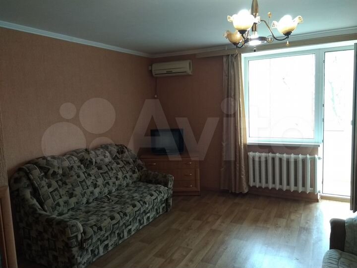 1-к. квартира, 38 м², 2/9 эт.