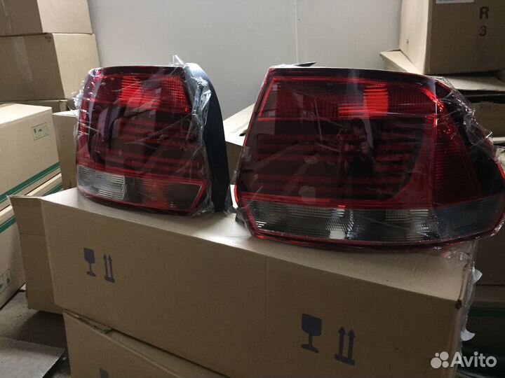 Задние Фонари VW Polo sedan Рестайлинг