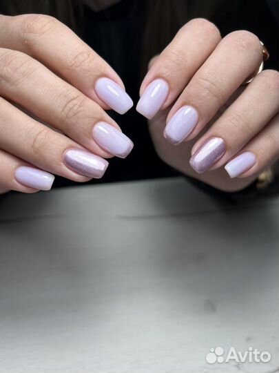 Маникюр в салоне