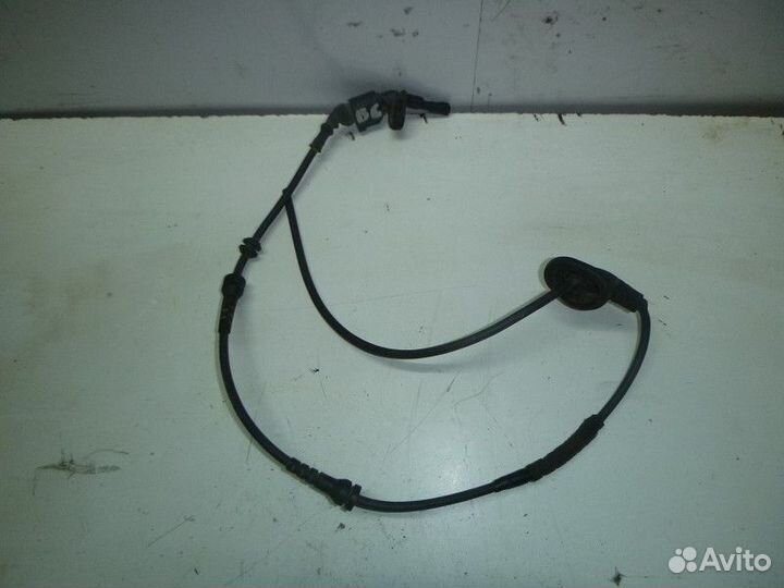 Датчик ABS задний левый Volkswagen passat B6 2005