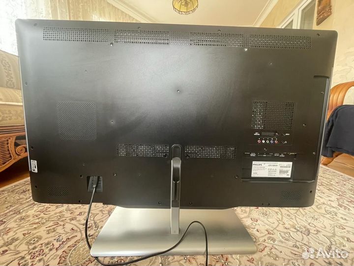 Телевизор Philips 42PFL7606H/60
