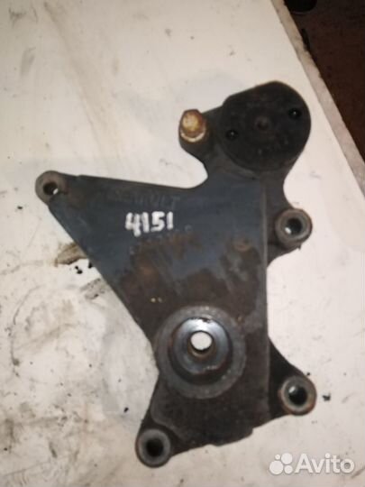 Кронштейн термомуфты рено премиум