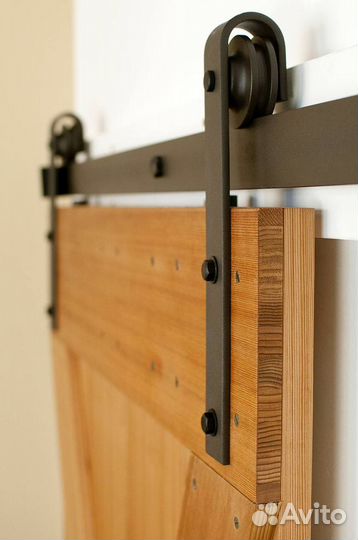 Амбарный механизм для купе