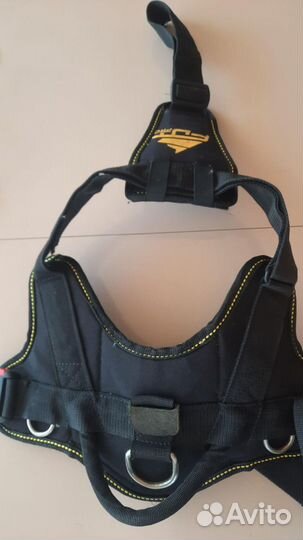 Поводки ошейники аммуниция для дрессировки собак