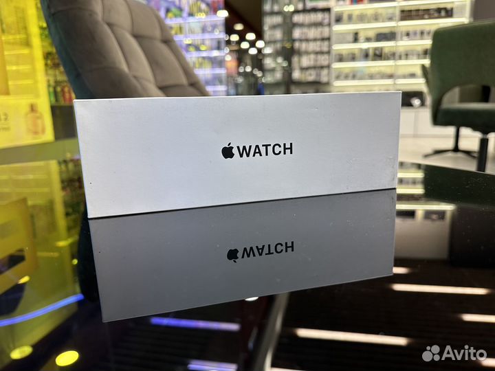 Часы Apple Watch SE 44 mm 2023