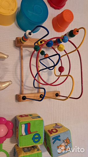 Лабиринт IKEA, кубики, пирамидки