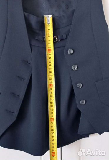 Школьный костюм для девочки