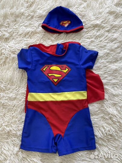 Костюм для плавания