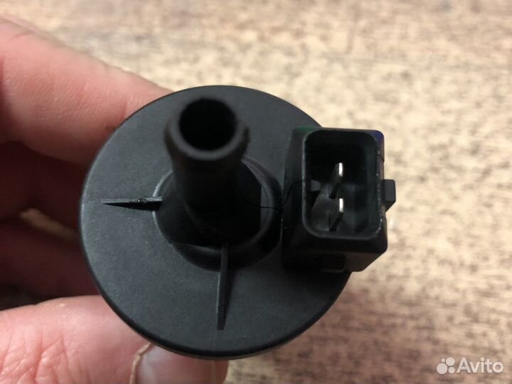 Клапан абсорбера Hyundai KIA 28910-22040