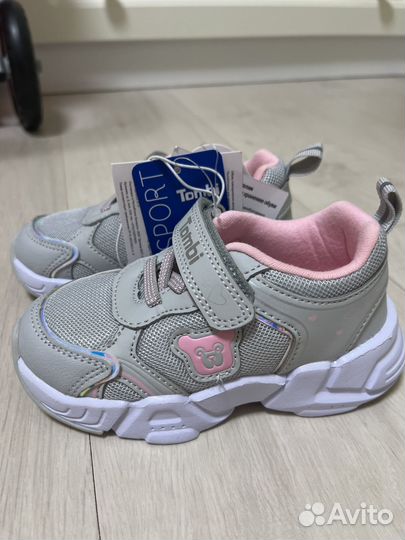 Кроссовки tombi 24 новые
