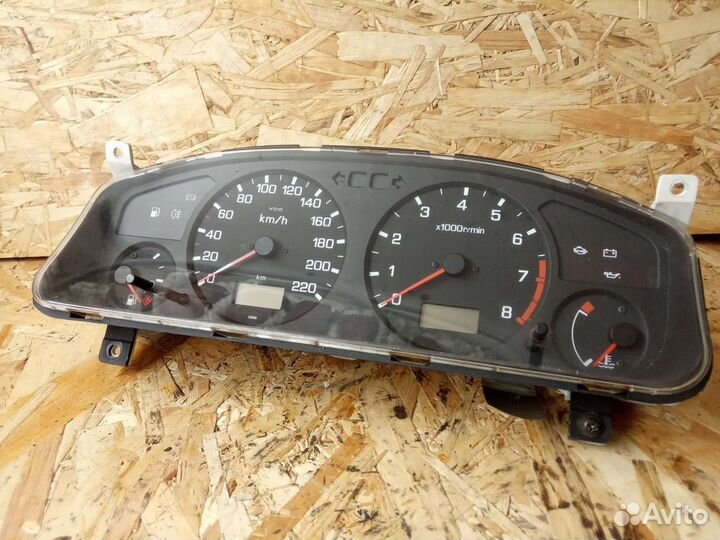 Панель приборов Nissan Primera P11