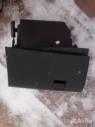 Бардачок Опель астра Н