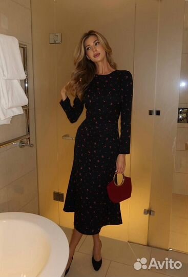Платье женское обтягивающие