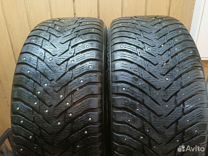 Nokian Tyres Hakkapeliitta 8 SUV 275/50 R20