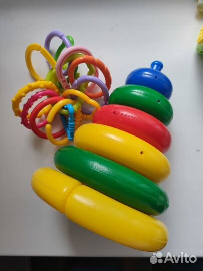 Развивающие игрушки пакетом