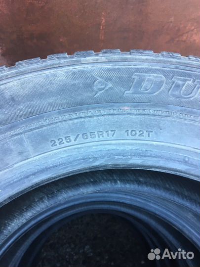 Dunlop SP Winter Ice 02 2.25/65 R17