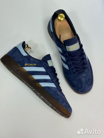 Кроссовки мужские adidas spezial