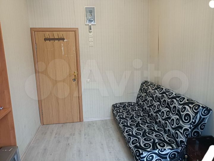 Комната 13 м² в 4-к., 4/4 эт.