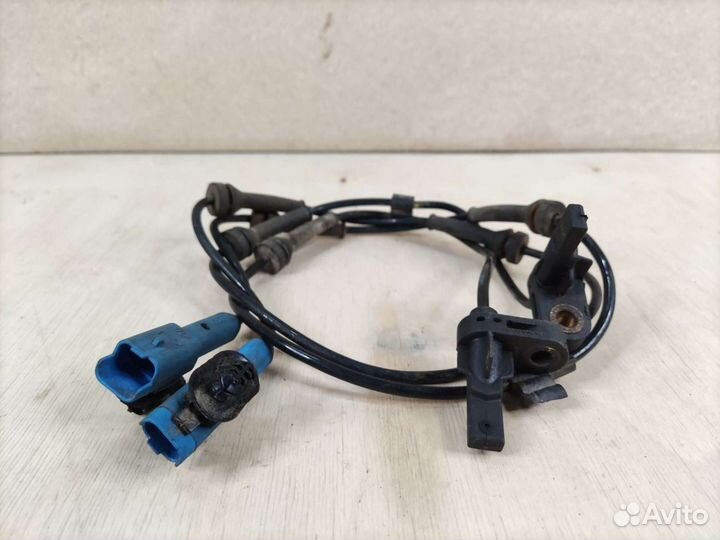 Датчик ABS Пежо 206 заданий