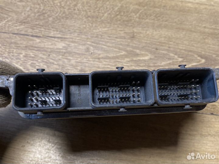 Renault megane 2 блок управления двигателем