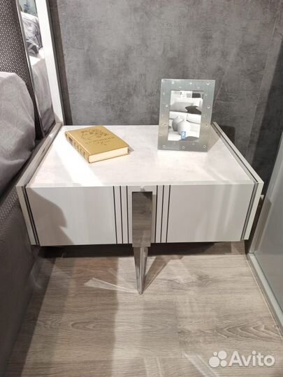 Тумба прикроватная Gris