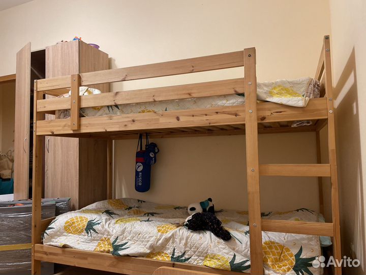 Кровать двухьярусная IKEA