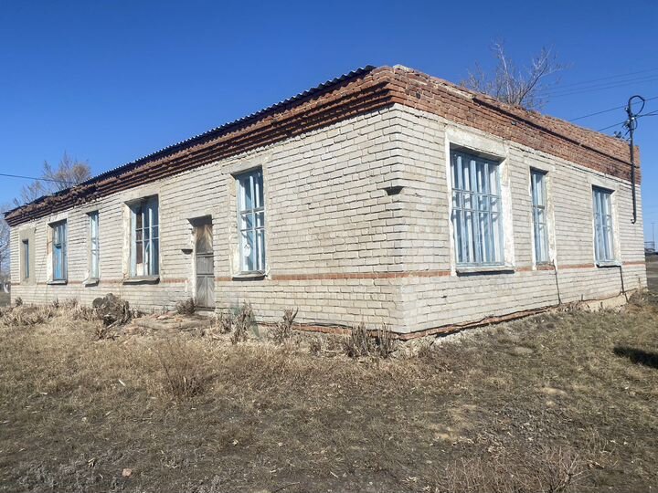 Здание, 220 м²