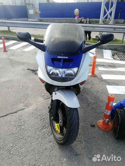 Honda cbr1000f