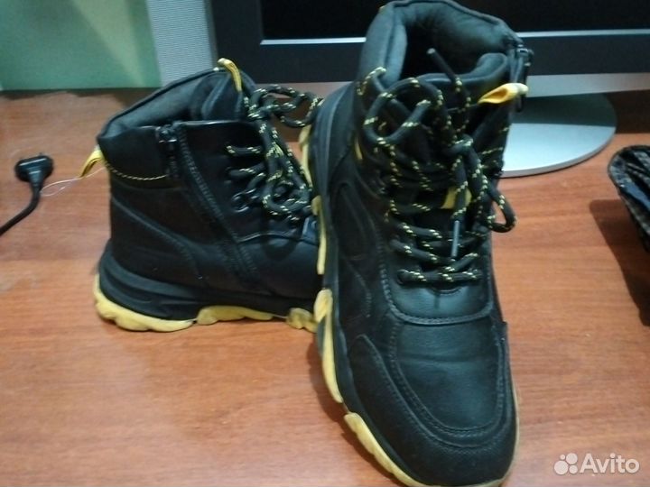 Ботинки демисезонные