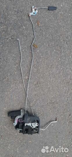 Замок задней правой двери kia picanto