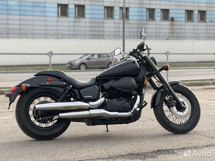 Honda VT750 Shadow Phantom