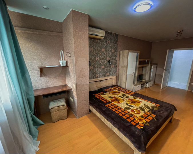 1-к. квартира, 54 м², 1/14 эт.