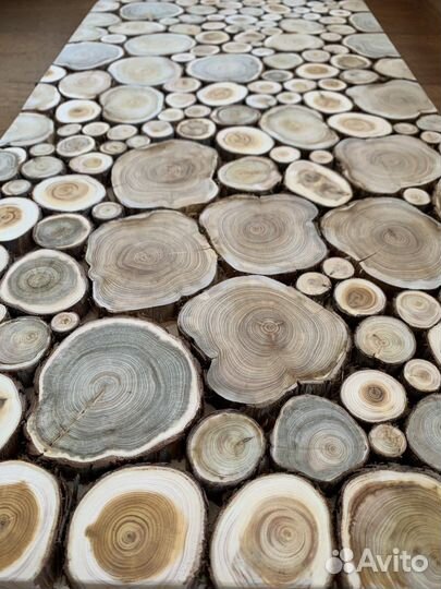 Панно из можжевельника