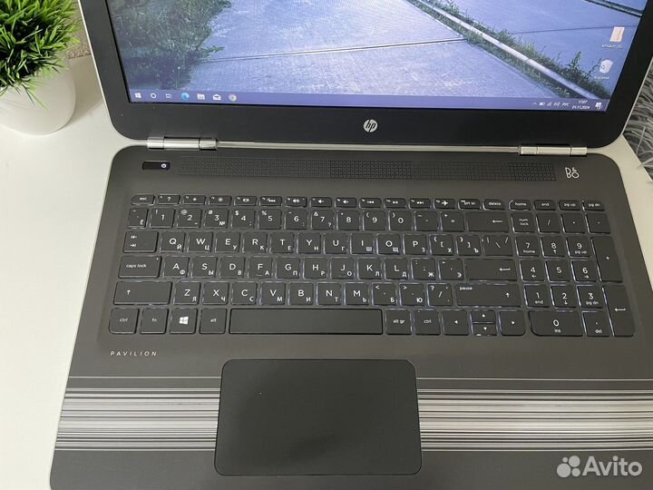 HP 15.6/i5-6200/DDR4 8gb/GT940mx 2gb/SSD 240