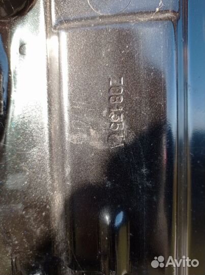 Продам капот на Рено Логан