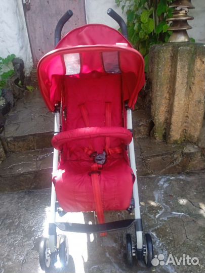 Прогулочная коляска