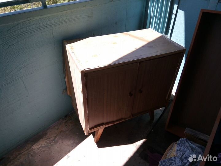 Крепкая тумба