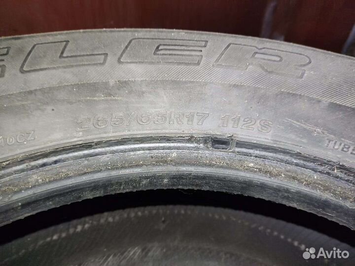 Bridgestone Dueler H/T 265/65 R17