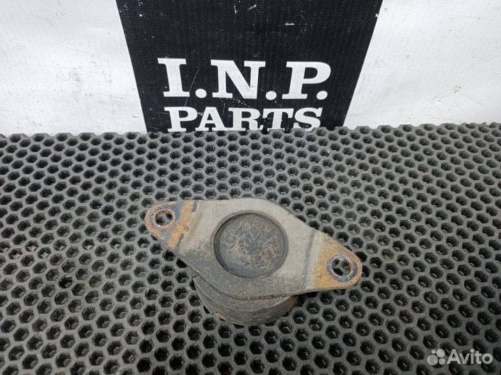 Отбойник (демпфер) переднего рычага Mazda 3 Bk