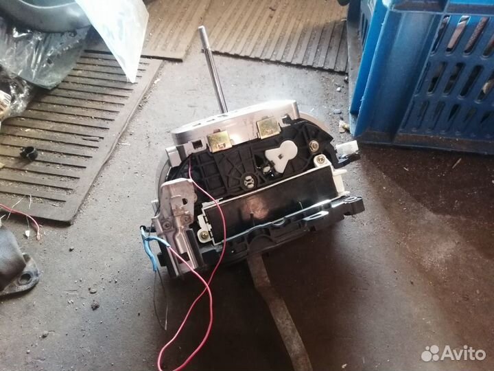 Селектор кулиса АКПП 4-ступ. Toyota Mark 2 110