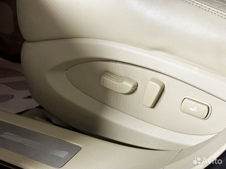 Infiniti QX70 3.7 AT, 2013, 138 753 км