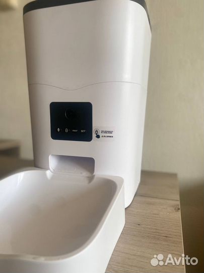 Автоматическая кормушка С Wi-Fi