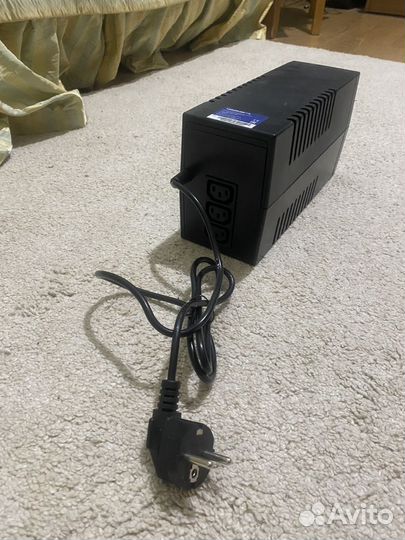 Источник бесперебойного питания